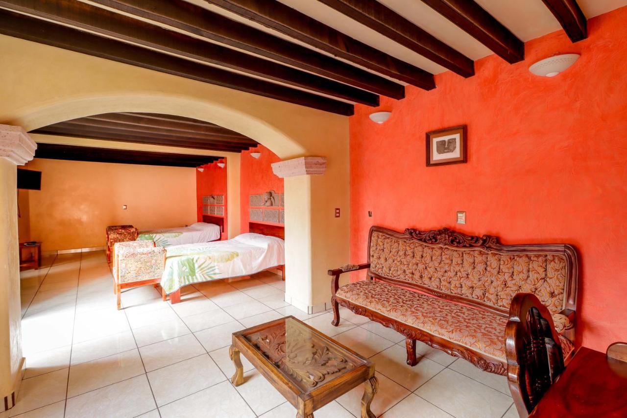 Hotel La Siesta Del Fauno Morelia Kültér fotó